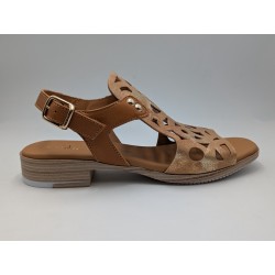 PAULA URBAN-716