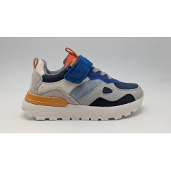 SHOO POM-JOGGY SCRATCH